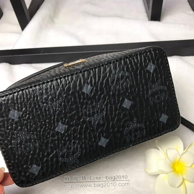 MCM女包 原單 30913 爆款MCM Rockstar化妝包 明星同款 百搭款女手提包 MCM單肩斜挎包  mdmc1379
